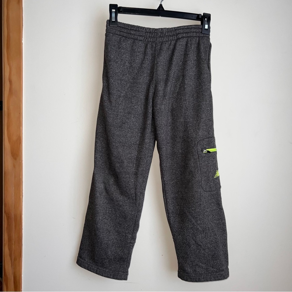New Balance Youth Little Boys Grey Sweatpants • Size Small (8)